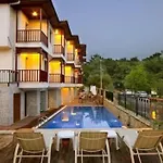 Summer Hotel
